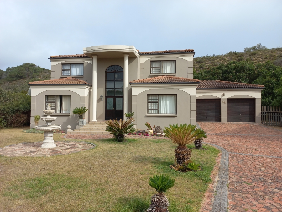 4 Bedroom Property for Sale in Cola Beach Western Cape